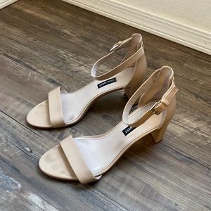 Nine West nude heels